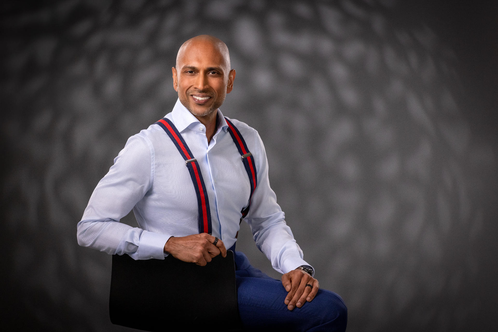 Dr. Manuj Agarwal, Practising Oncologist and Founder of Blue Wellth